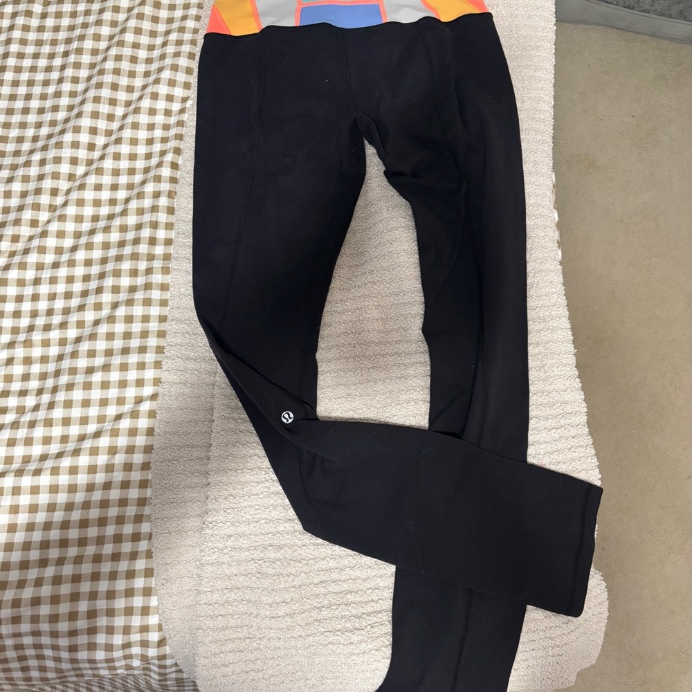Lululemon reversible straight leg legging